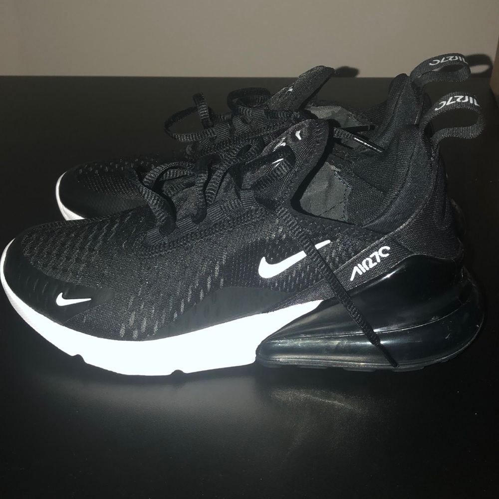 COPY - women’s, nike air max 270, 7.5, sustained an avulsion fracture and canno…